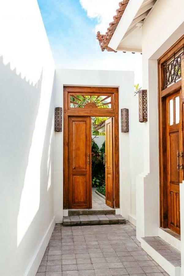 Villa Seni Seminyak  Exterior photo